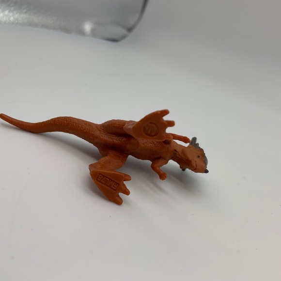 Jurassic World Velociraptor Triceratops & More Figurines Set of 6 - Picture 14 of 16